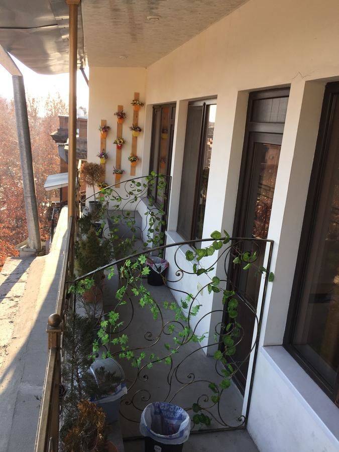 Фотографии номера Бюджетный двухместный номер с 1 кроватью в  Arm Hostel Ереван